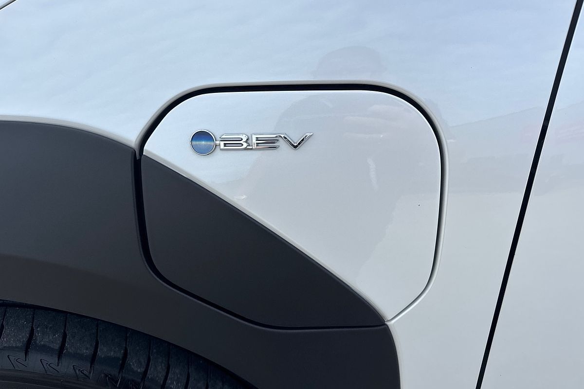 2023 Toyota bZ4X YEAM15R