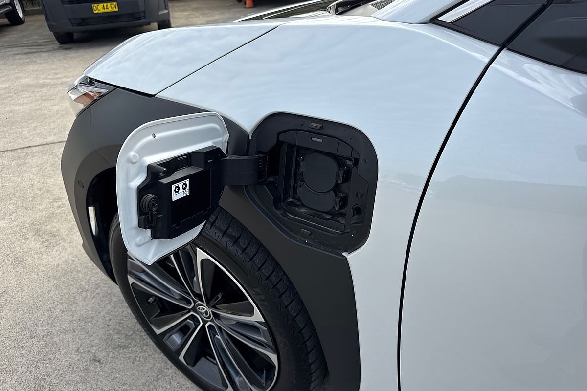 2023 Toyota bZ4X YEAM15R