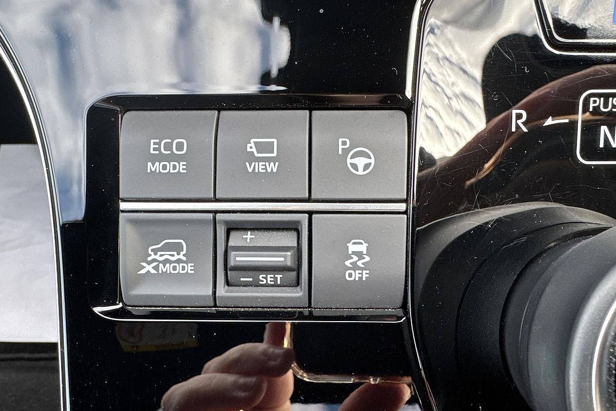 2023 Toyota bZ4X YEAM15R