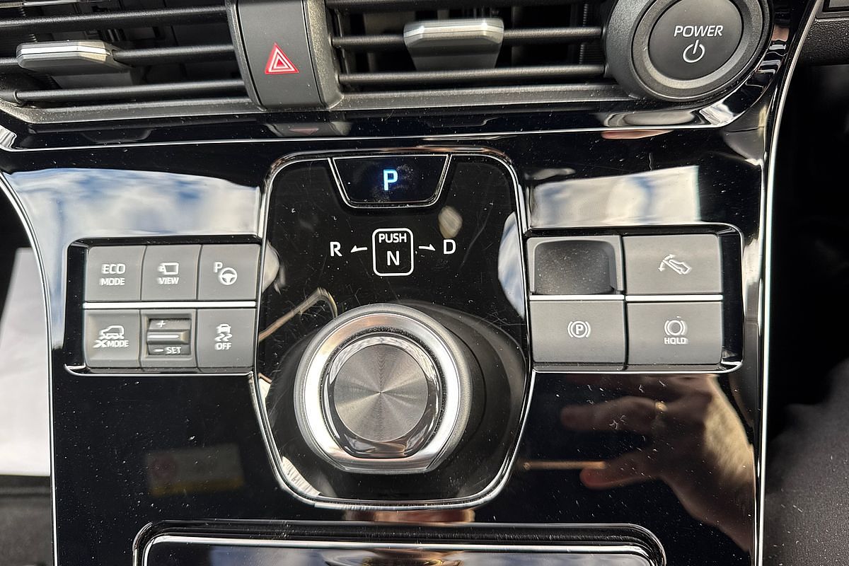 2023 Toyota bZ4X YEAM15R