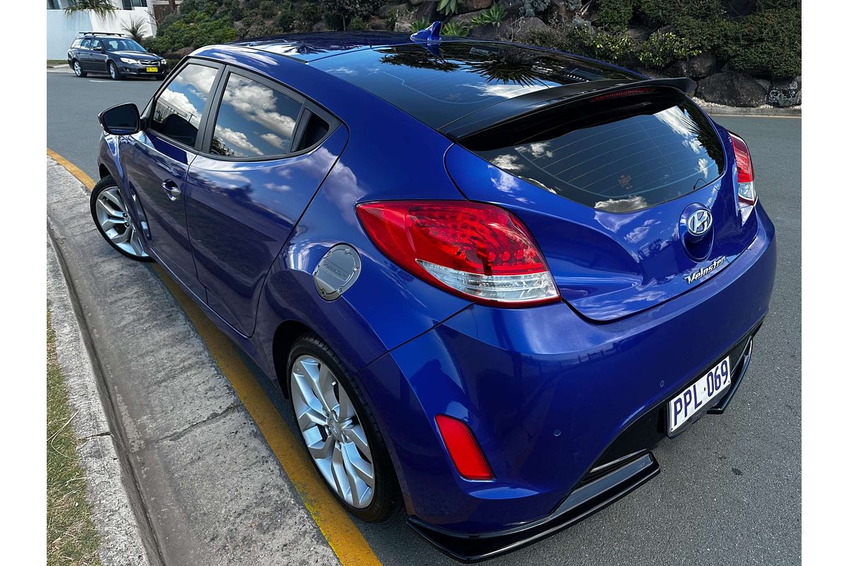 2011 Hyundai Veloster FS