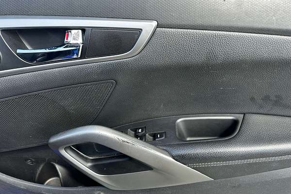 2011 Hyundai Veloster FS