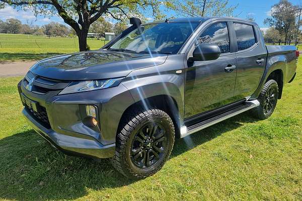2022 Mitsubishi Triton GLX-R MR 4X4