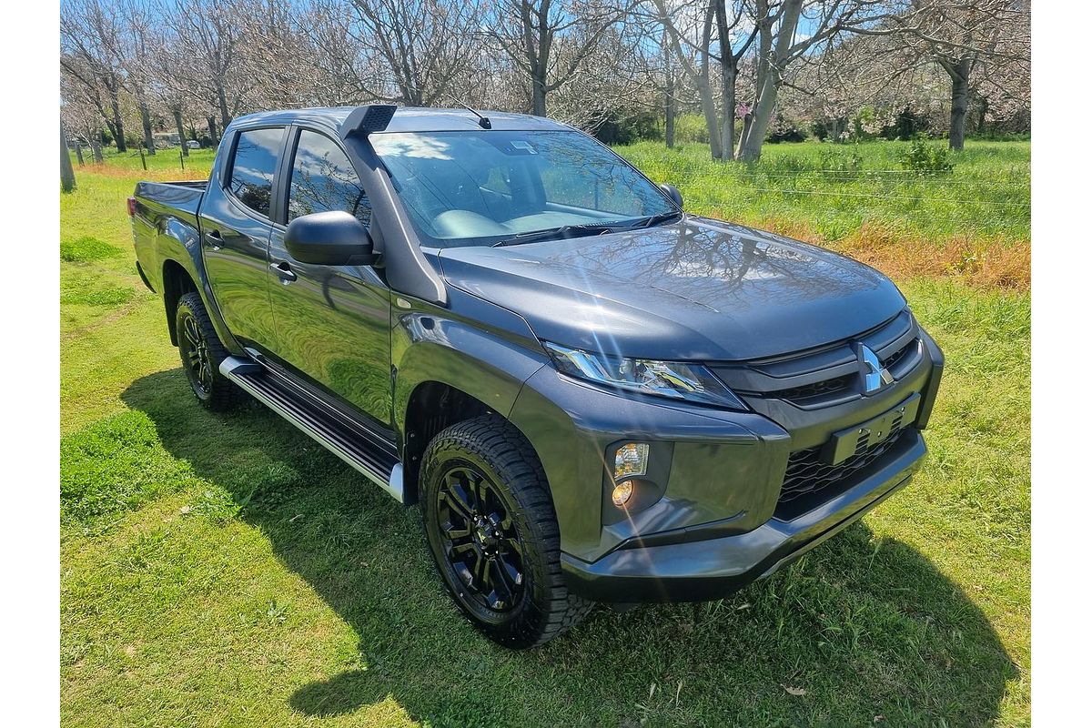 2022 Mitsubishi Triton GLX-R MR 4X4