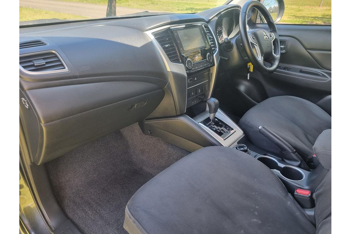 2022 Mitsubishi Triton GLX-R MR 4X4