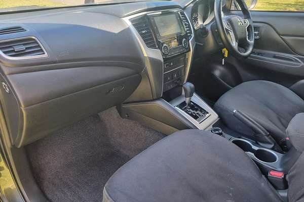 2022 Mitsubishi Triton GLX-R MR 4X4