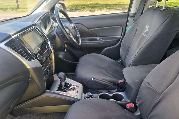 2022 Mitsubishi Triton GLX-R MR 4X4