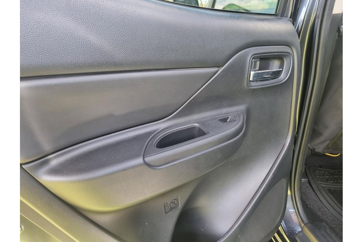 2022 Mitsubishi Triton GLX-R MR 4X4