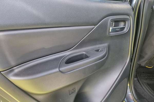 2022 Mitsubishi Triton GLX-R MR 4X4