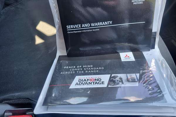 2022 Mitsubishi Triton GLX-R MR 4X4