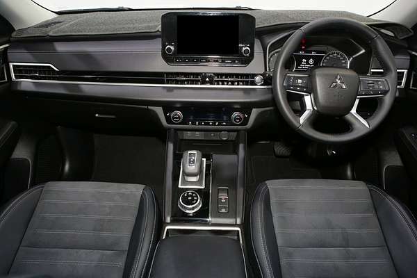 2024 Mitsubishi Outlander Aspire ZM