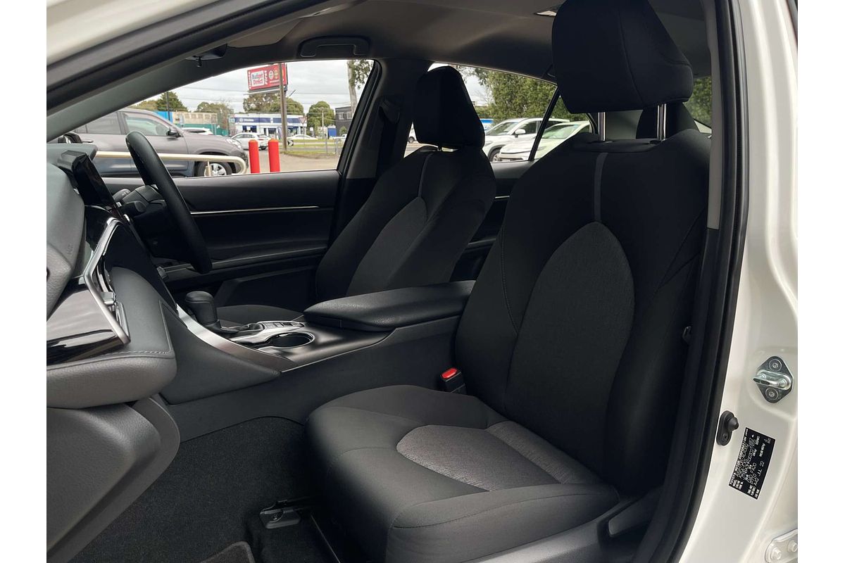 2022 Toyota Camry Ascent AXVH70R