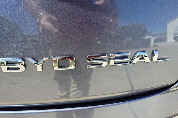 2025 BYD Seal Dynamic
