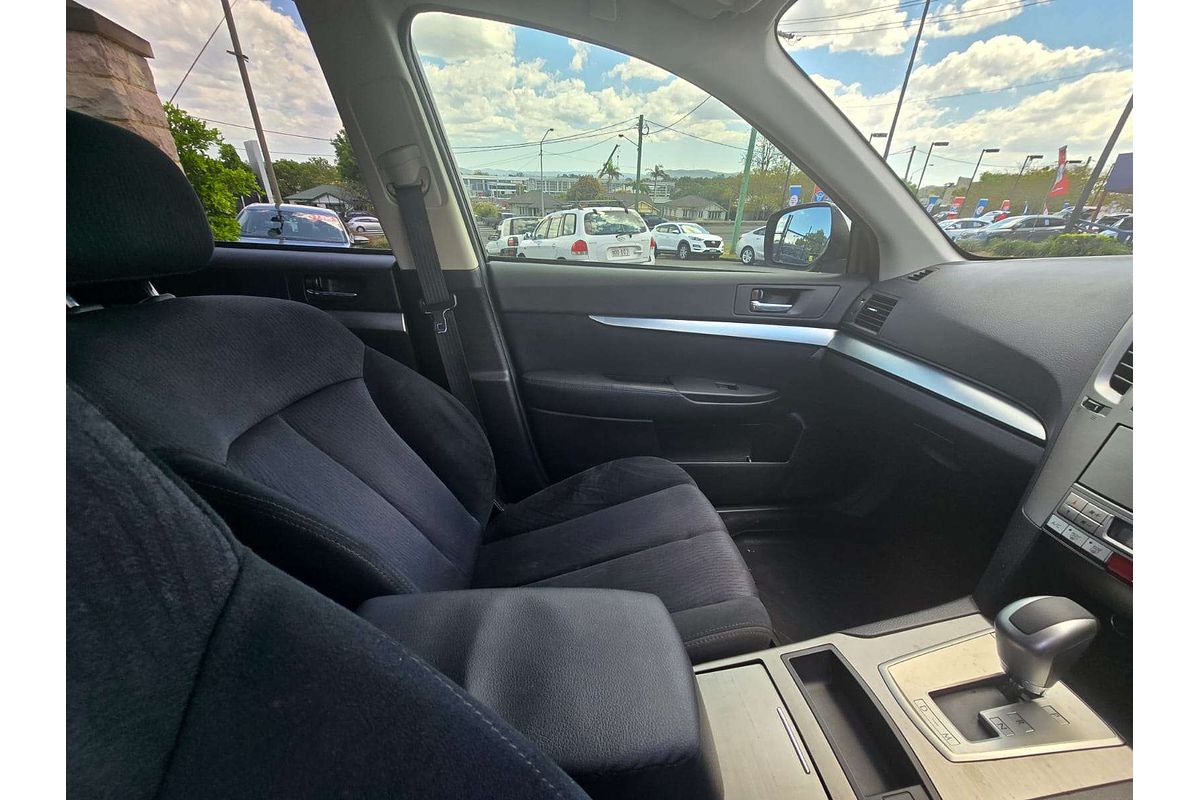 2012 Subaru Outback 2.5i 4GEN