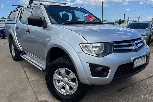 2013 Mitsubishi Triton GLX MN 4X4