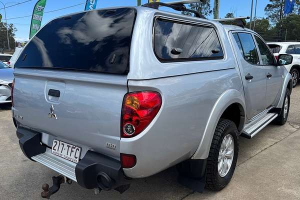 2013 Mitsubishi Triton GLX MN 4X4
