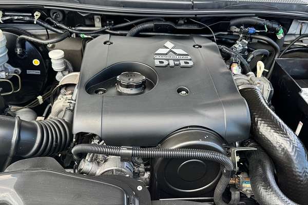 2013 Mitsubishi Triton GLX MN 4X4
