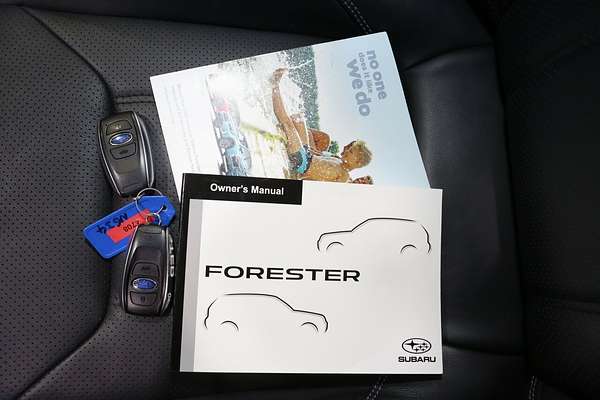 2020 Subaru Forester 2.5i-S S5