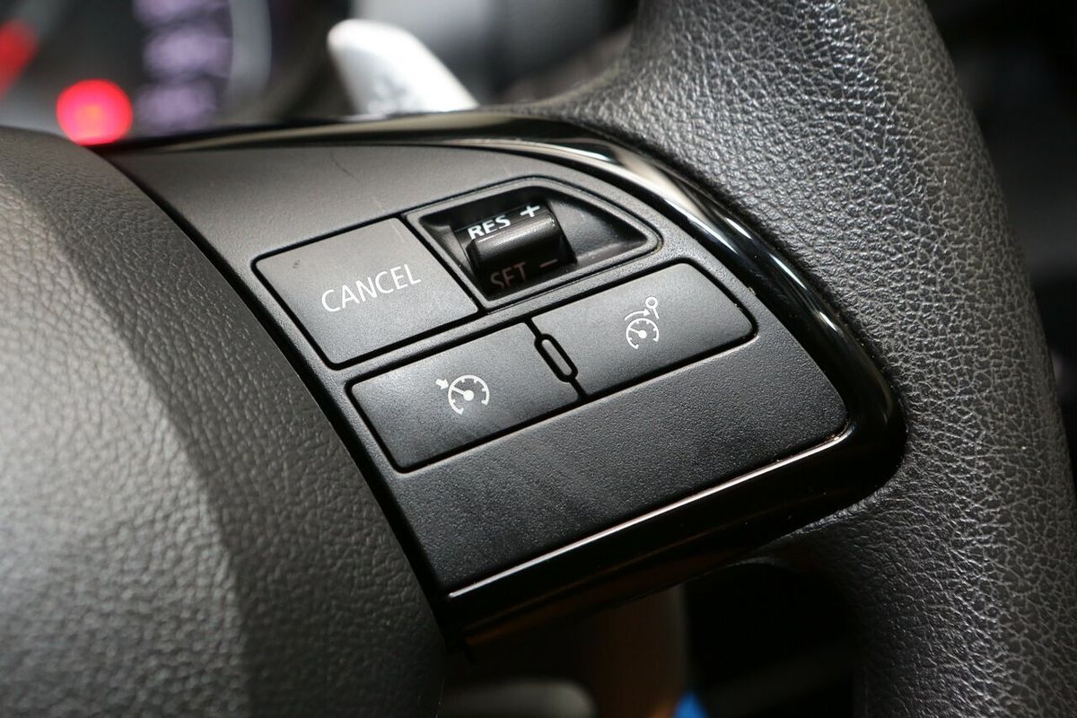 2024 Mitsubishi Eclipse Cross ES YB