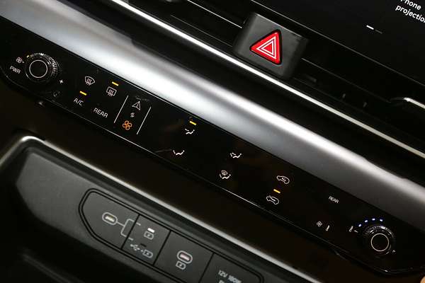 2024 Kia Carnival S KA4
