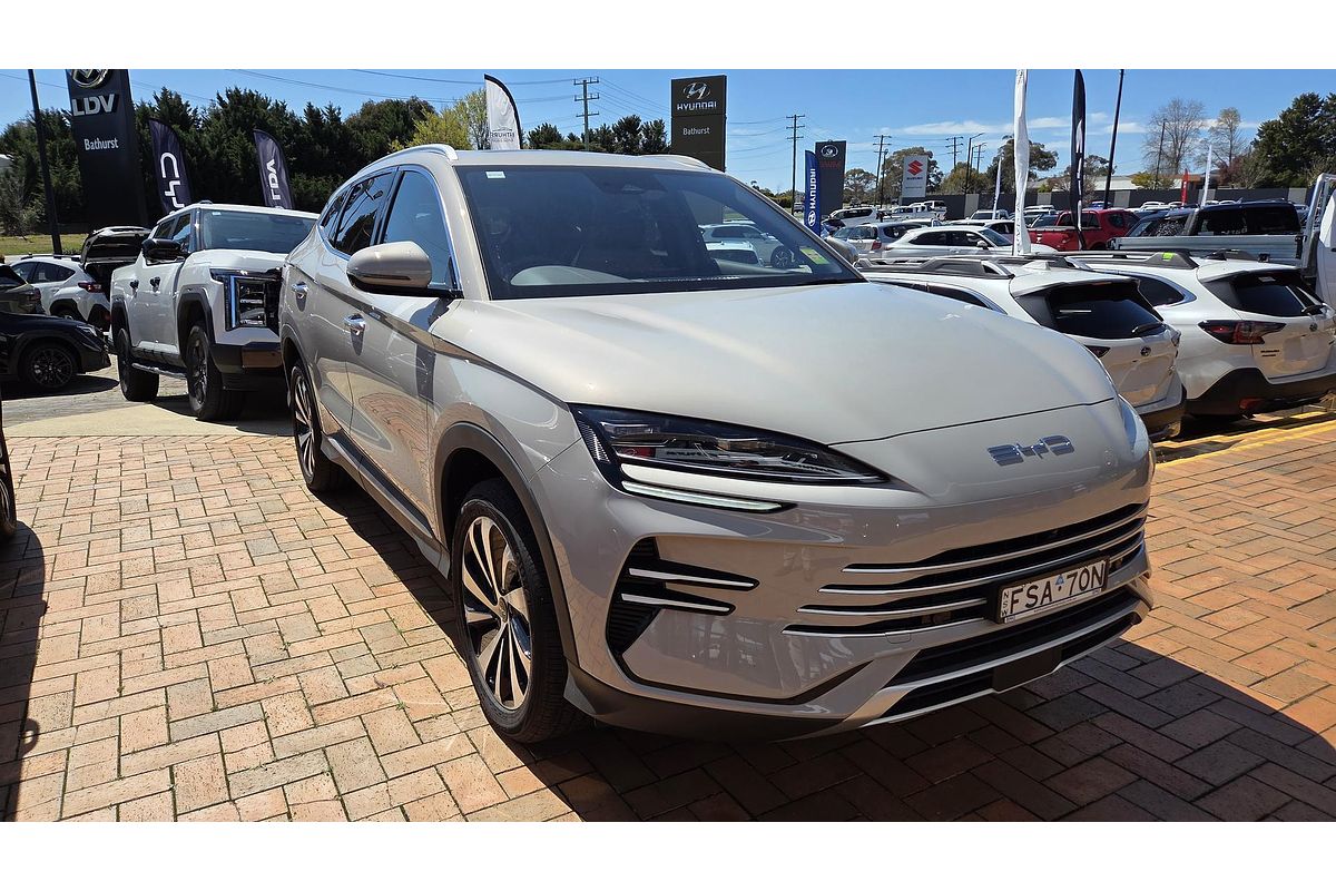 2025 BYD SEALION 6 Essential