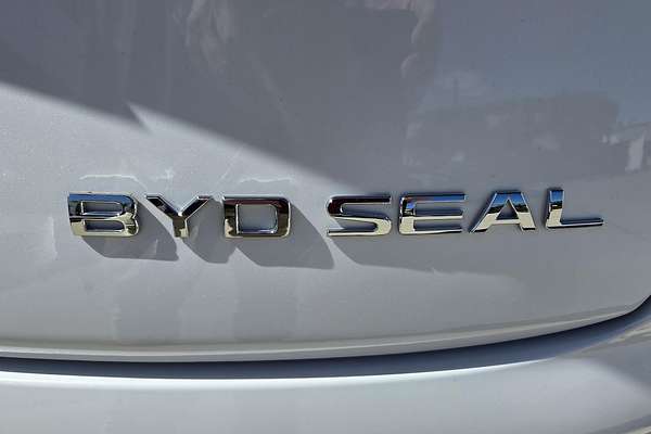 2024 BYD Seal Premium