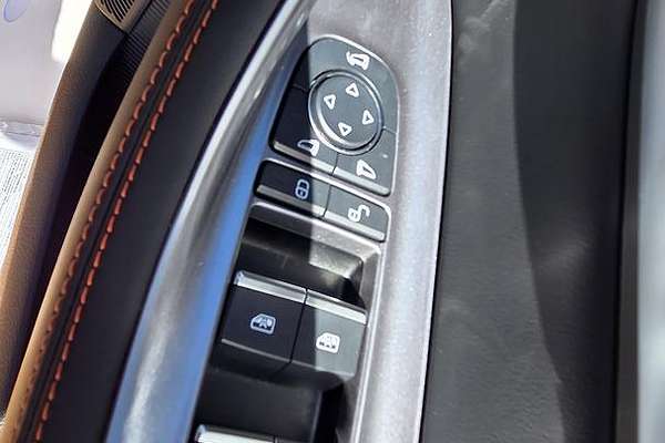 2025 BYD SEALION 6 Essential