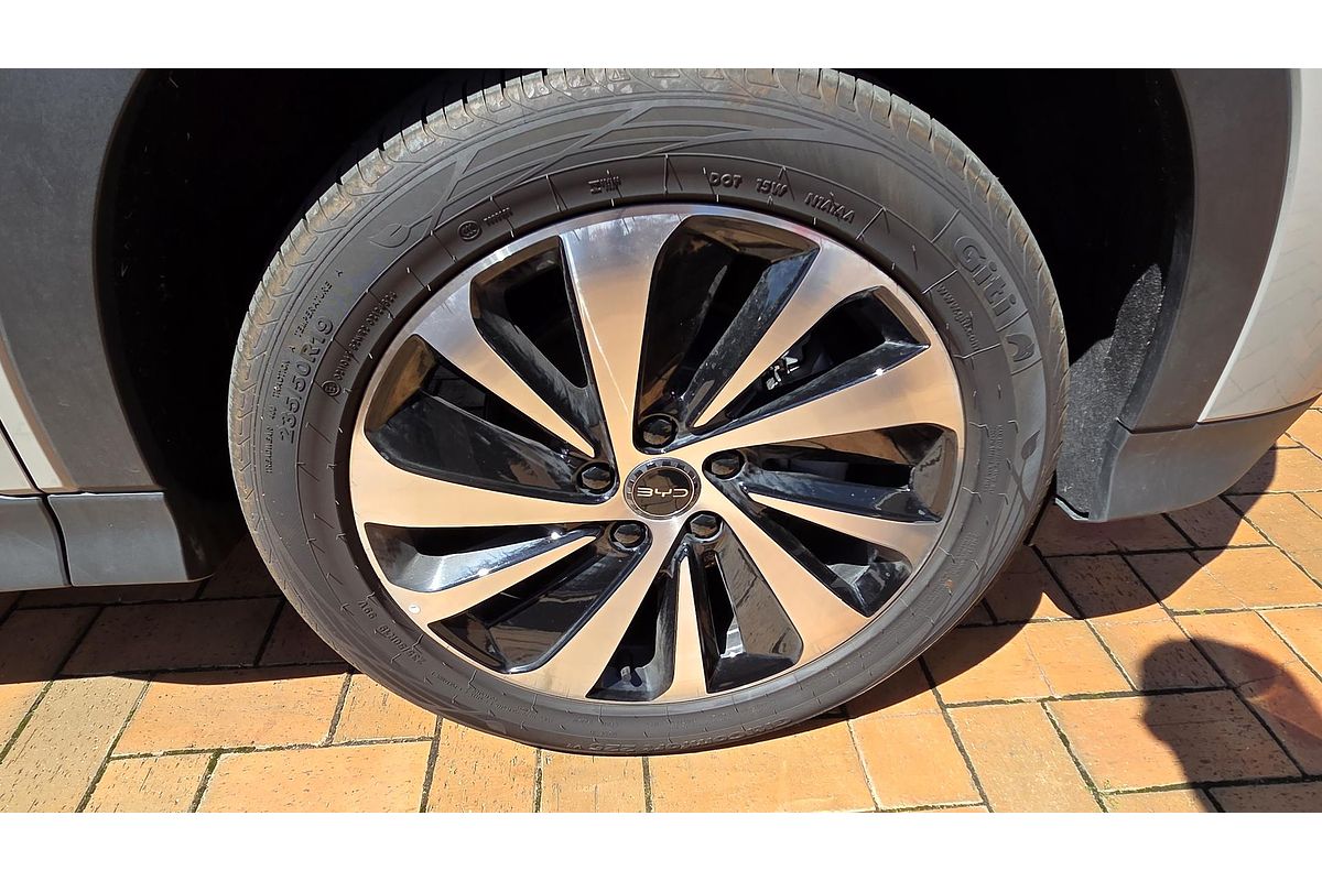 2025 BYD SEALION 6 Essential