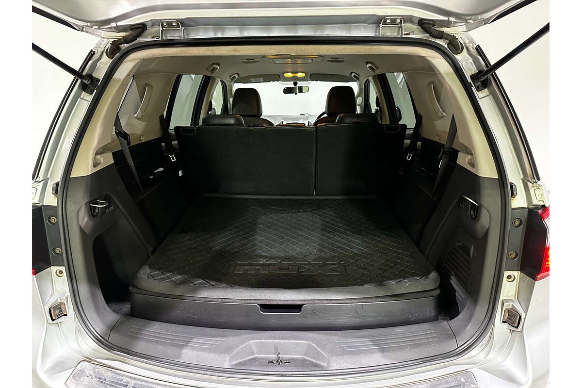 2016 Isuzu MU-X LS-T