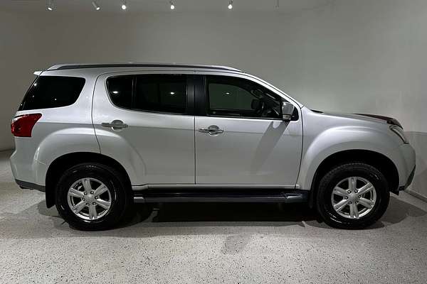 2016 Isuzu MU-X LS-T
