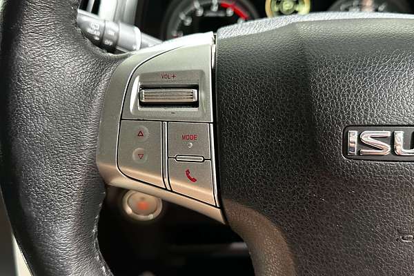 2016 Isuzu MU-X LS-T