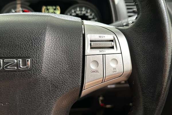 2016 Isuzu MU-X LS-T