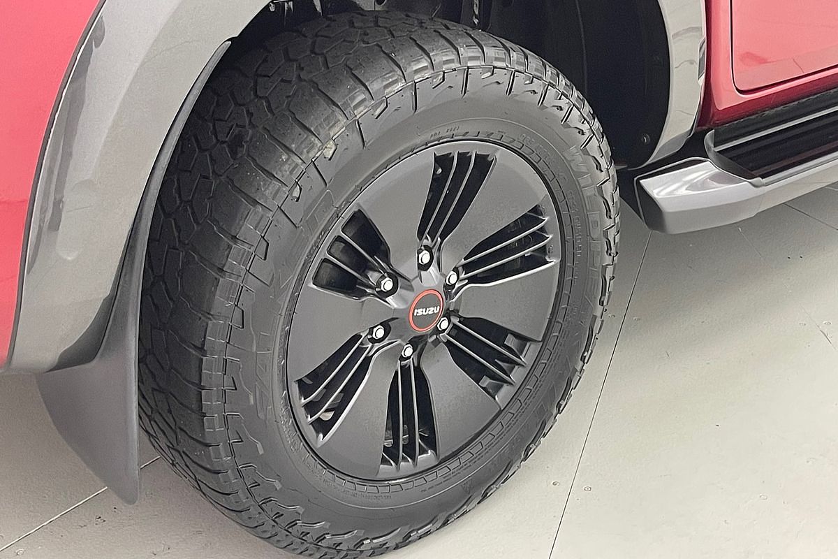 2022 Isuzu D-MAX X-TERRAIN 4X4