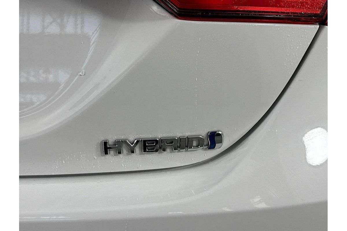 2018 Toyota Camry Ascent Sport AXVH71R