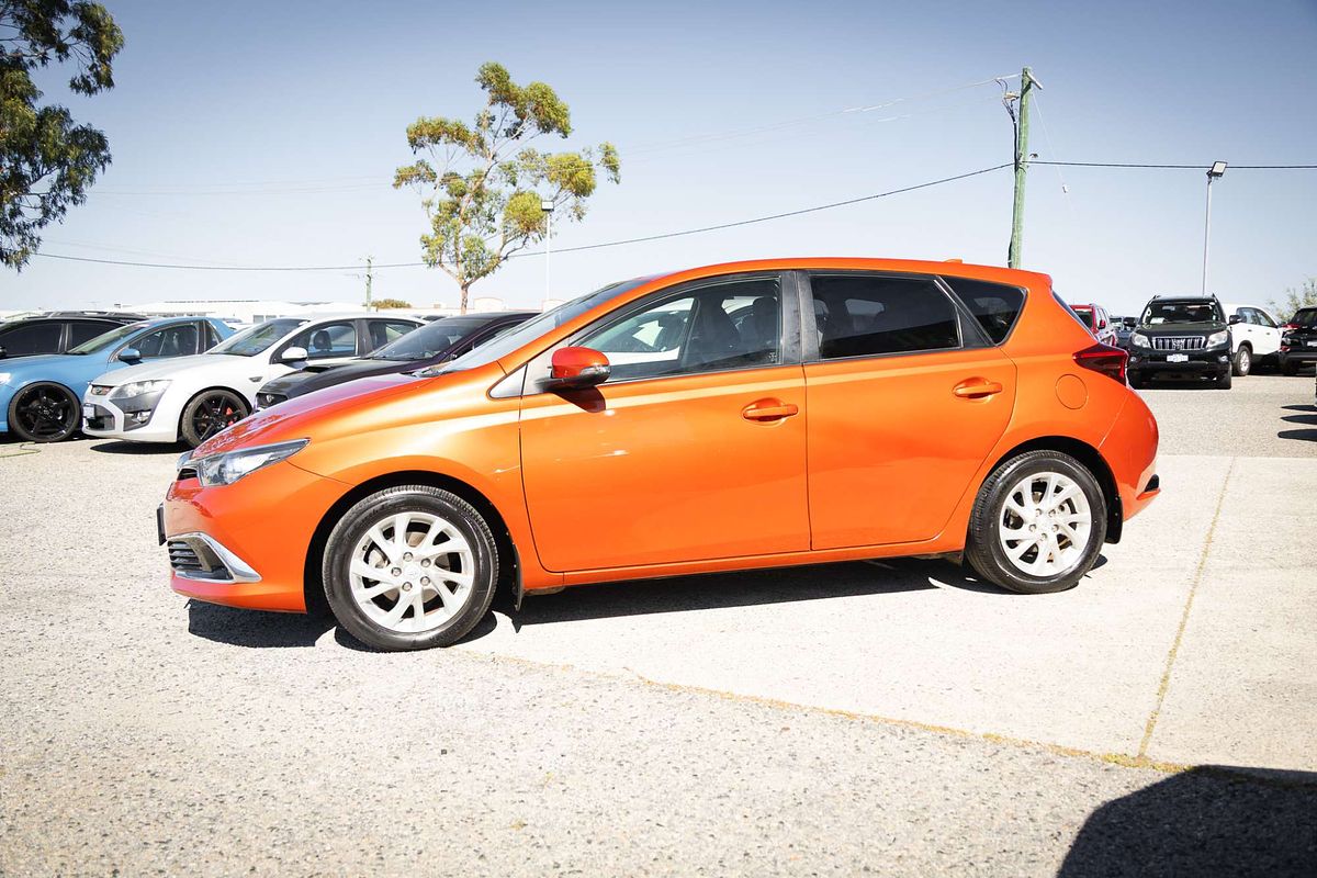 2016 Toyota Corolla Ascent Sport ZRE182R