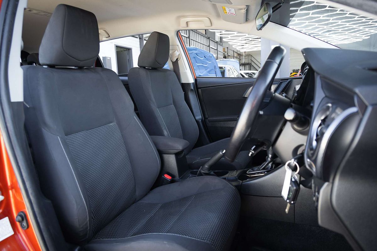 2016 Toyota Corolla Ascent Sport ZRE182R