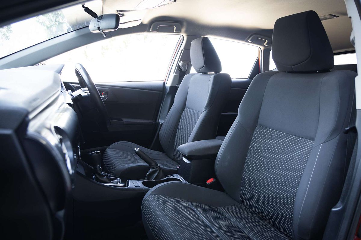 2016 Toyota Corolla Ascent Sport ZRE182R