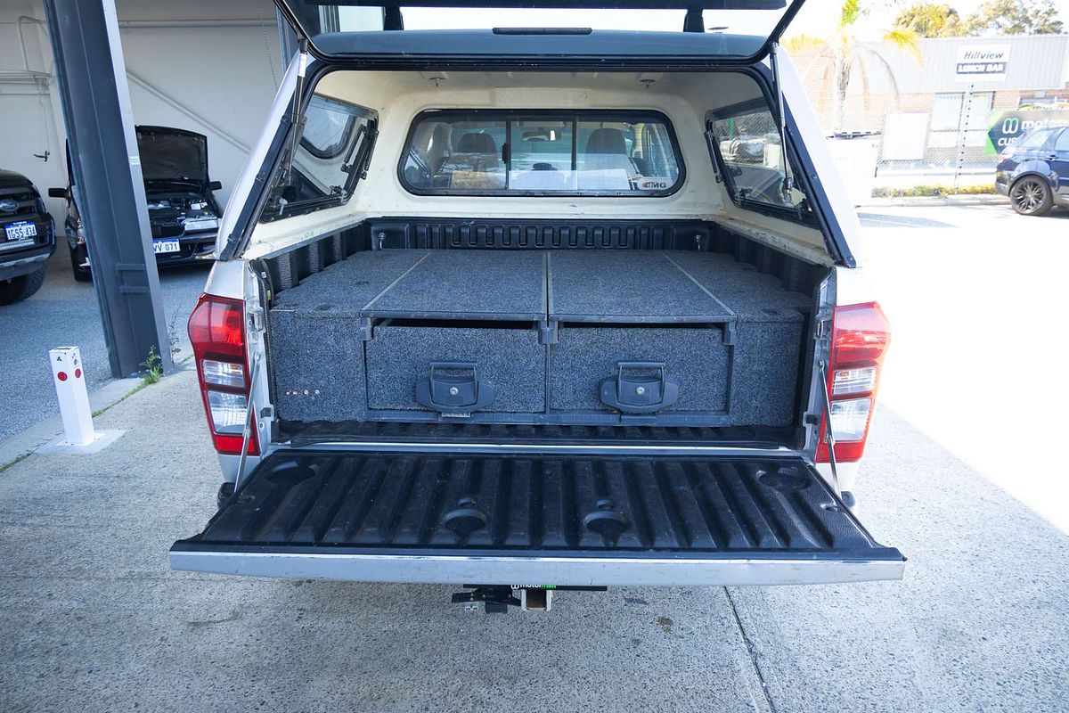 2018 Isuzu D-MAX SX 4X4