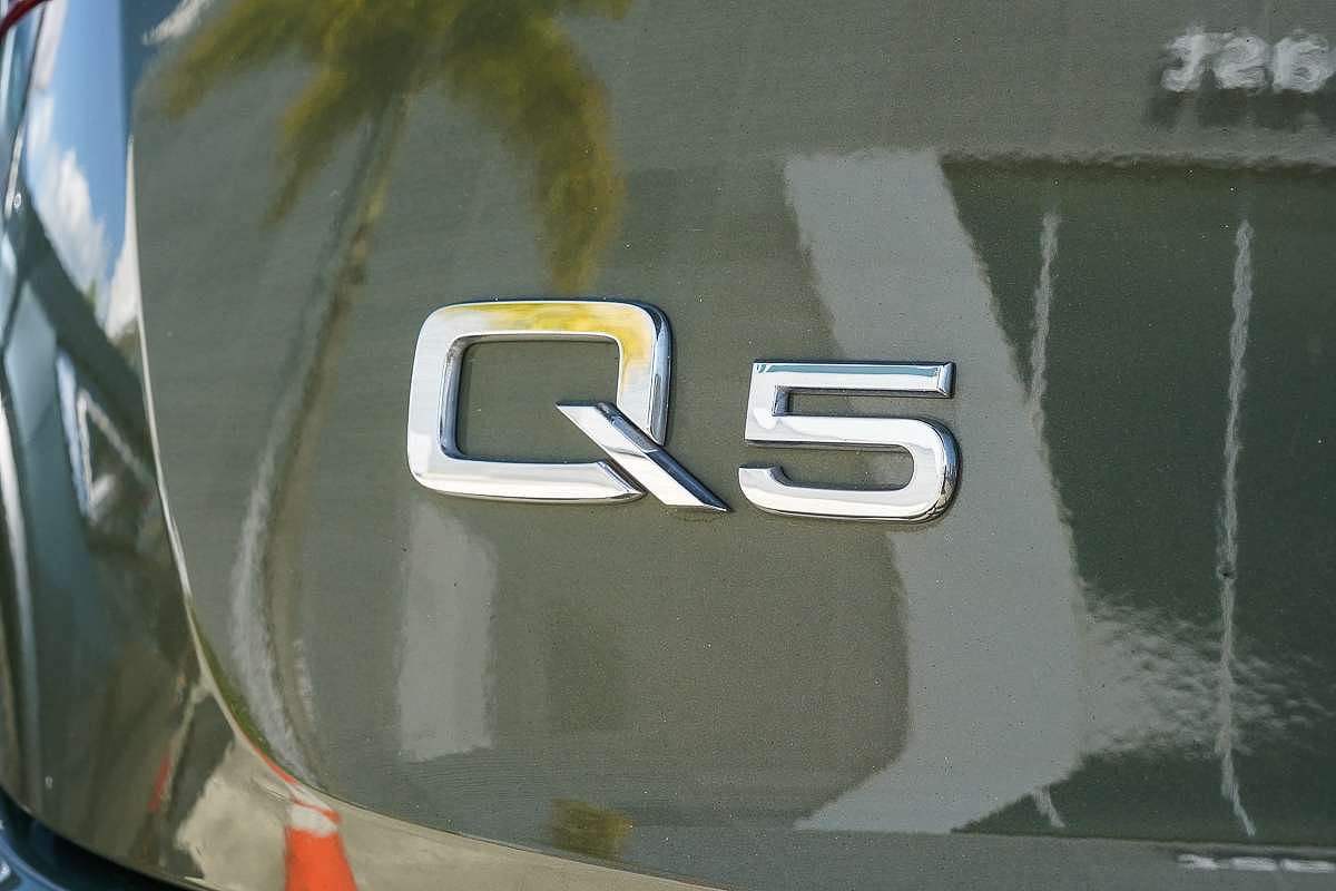 2024 Audi Q5 45 TFSI S line FY
