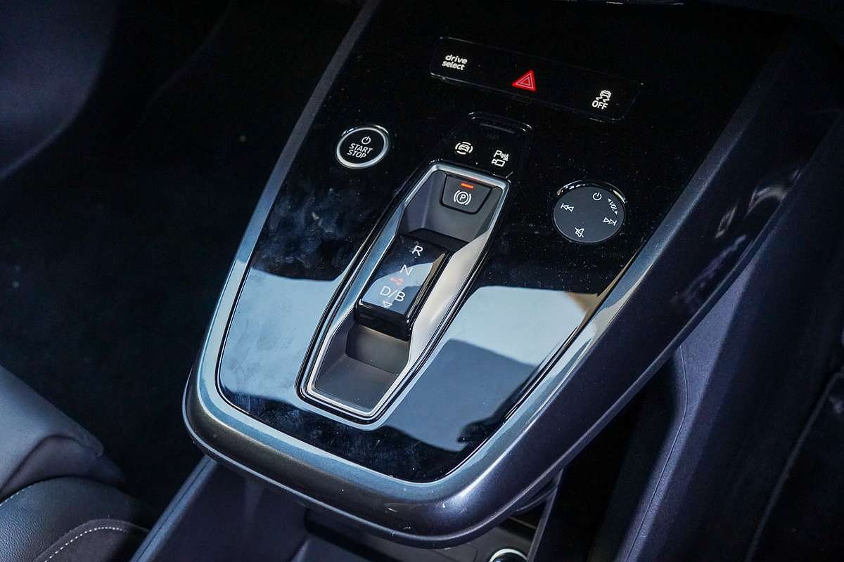 2024 Audi Q4 e-tron 55 F4