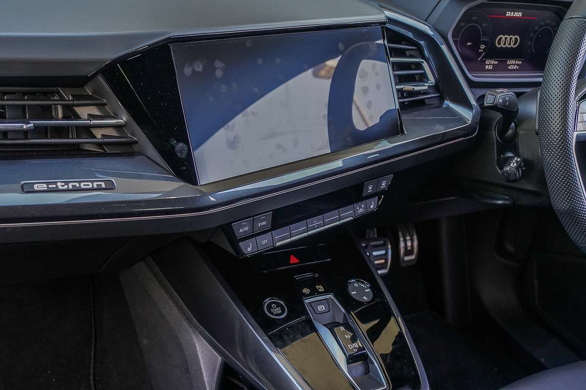 2024 Audi Q4 e-tron 55 F4