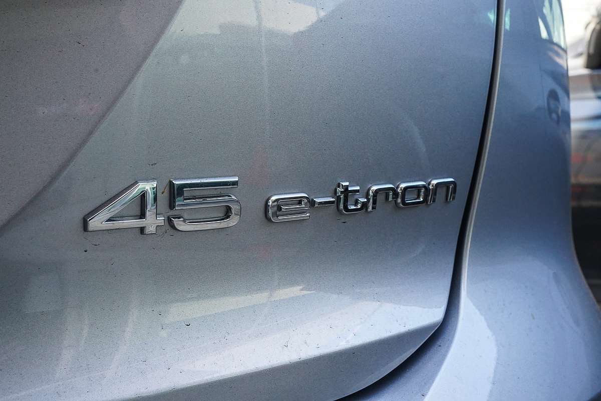 2024 Audi Q4 e-tron 45 F4