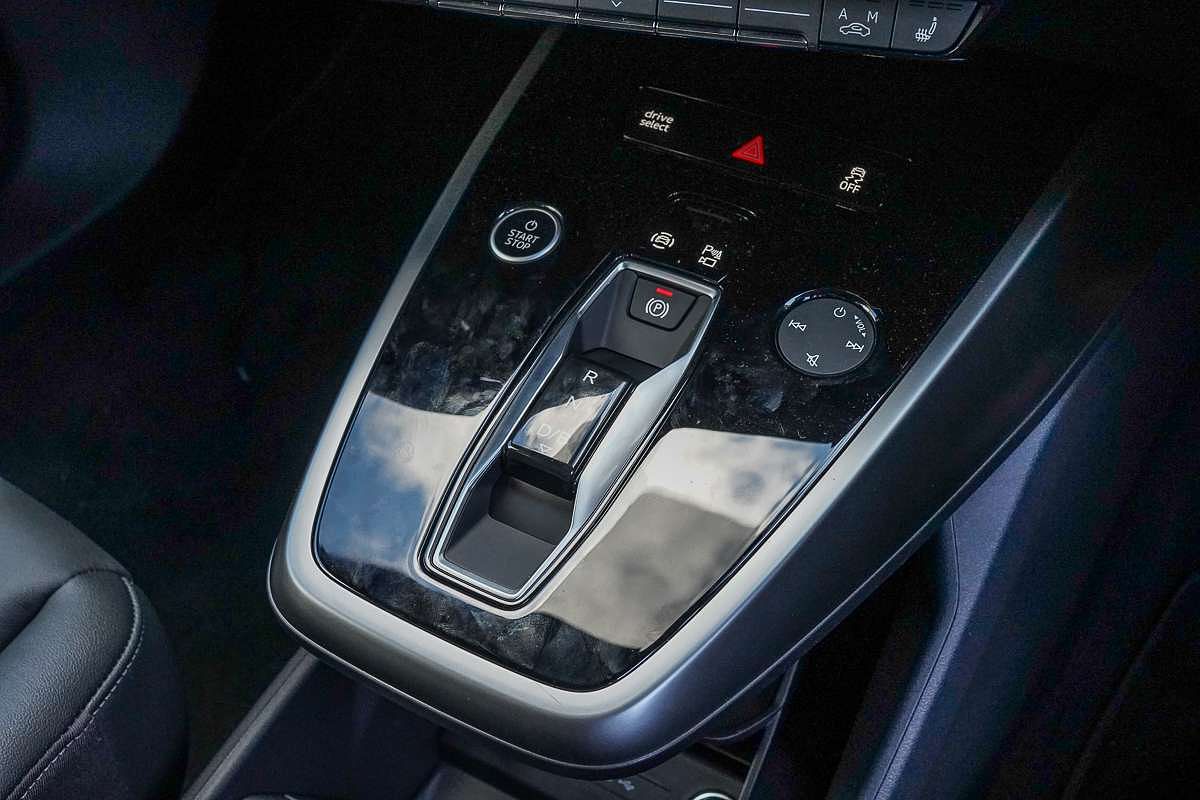 2024 Audi Q4 e-tron 45 F4