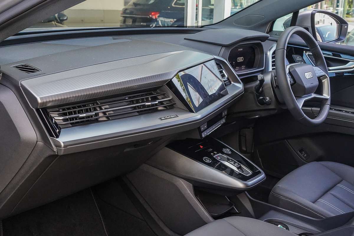 2024 Audi Q4 e-tron 45 F4