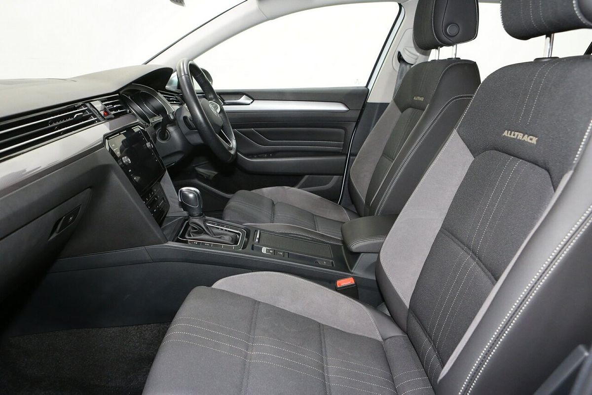 2023 Volkswagen Passat Alltrack 162TSI B8