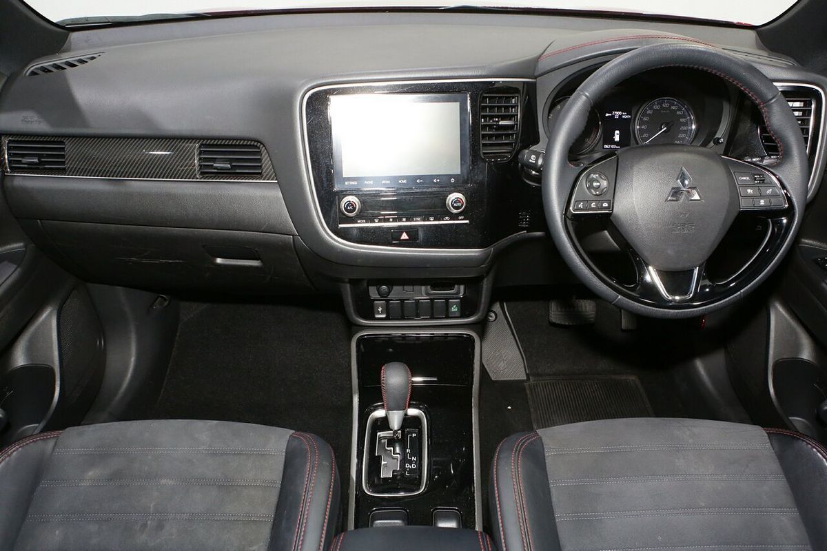 2021 Mitsubishi Outlander Black Edition ZL