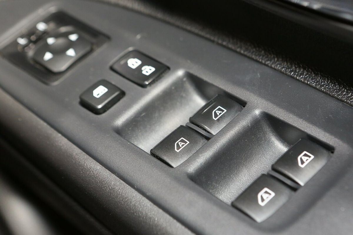 2021 Mitsubishi Outlander Black Edition ZL