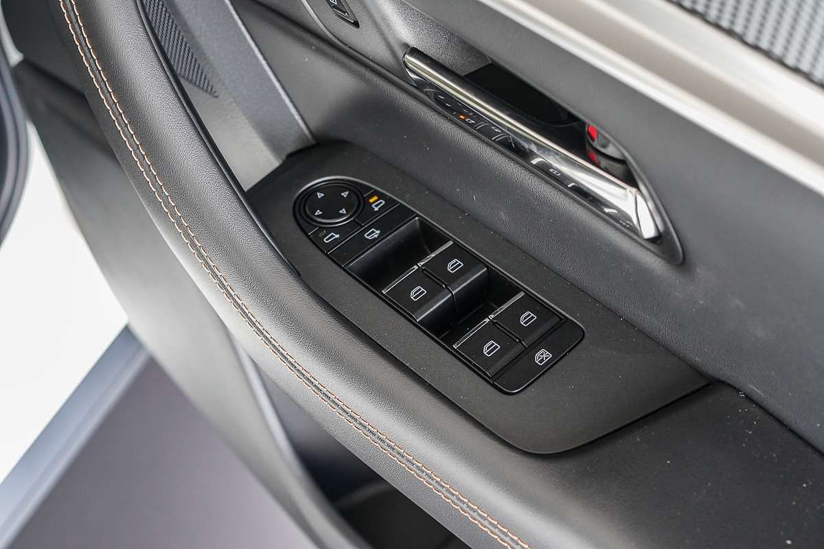 2025 Mazda CX-60 P50e GT KH Series