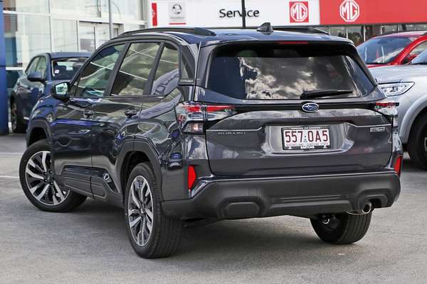 2025 Subaru Forester Hybrid Touring S6