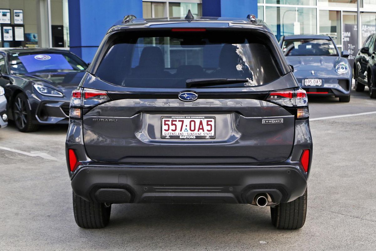 2025 Subaru Forester Hybrid Touring S6